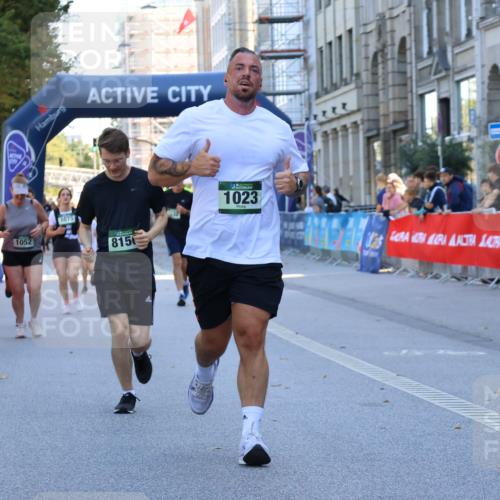 07.09.2025 - BARMER Alsterlauf Strokosch-Dieckow http://msf.ph/oto/8733494 07.09.2025 11:46:26 Ziel 1169, 1170 meine-sportfotos.de