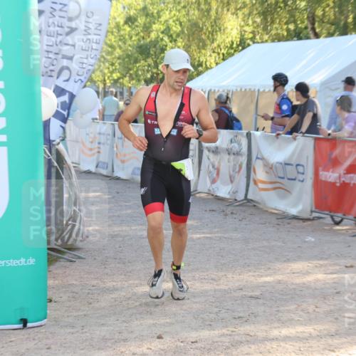 07.09.2025 - 19. Norderstedt Triathlon Luisa Fischer http://msf.ph/oto/8733498 07.09.2025 16:21:56 Ziel 504 meine-sportfotos.de