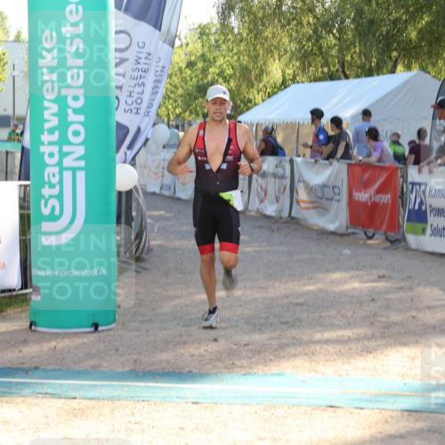07.09.2025 - 19. Norderstedt Triathlon Luisa Fischer http://msf.ph/oto/8733499 07.09.2025 16:21:56 Ziel 504 meine-sportfotos.de