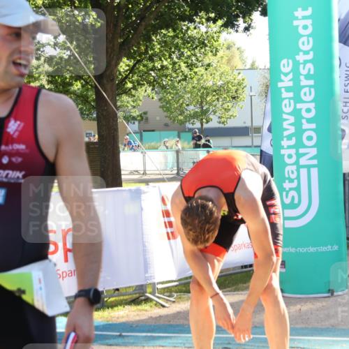 07.09.2025 - 19. Norderstedt Triathlon Luisa Fischer http://msf.ph/oto/8733516 07.09.2025 16:22:08 Ziel 522, 541 meine-sportfotos.de