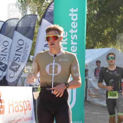 07.09.2025 - 19. Norderstedt Triathlon Luisa Fischer http://msf.ph/oto/8733542 07.09.2025 16:23:06 Ziel 508, 539 meine-sportfotos.de