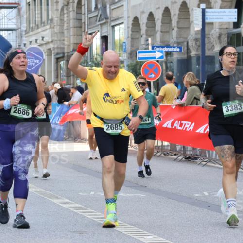 07.09.2025 - BARMER Alsterlauf Strokosch-Dieckow http://msf.ph/oto/8733543 07.09.2025 10:20:59 Ziel 2090, 2241, 3354, 3355, 3994, 4316, 5224, 5233, 5623, 5625, 5916 meine-sportfotos.de