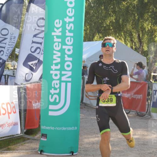 07.09.2025 - 19. Norderstedt Triathlon Luisa Fischer http://msf.ph/oto/8733546 07.09.2025 16:23:06 Ziel 508, 539 meine-sportfotos.de