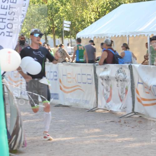 07.09.2025 - 19. Norderstedt Triathlon Luisa Fischer http://msf.ph/oto/8733553 07.09.2025 16:23:38 Ziel 537 meine-sportfotos.de