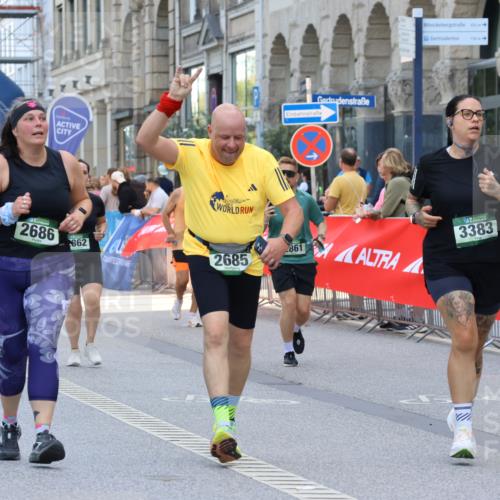 07.09.2025 - BARMER Alsterlauf Strokosch-Dieckow http://msf.ph/oto/8733558 07.09.2025 10:20:59 Ziel 2090, 2241, 3354, 3355, 3994, 4316, 5224, 5233, 5623, 5625, 5916 meine-sportfotos.de