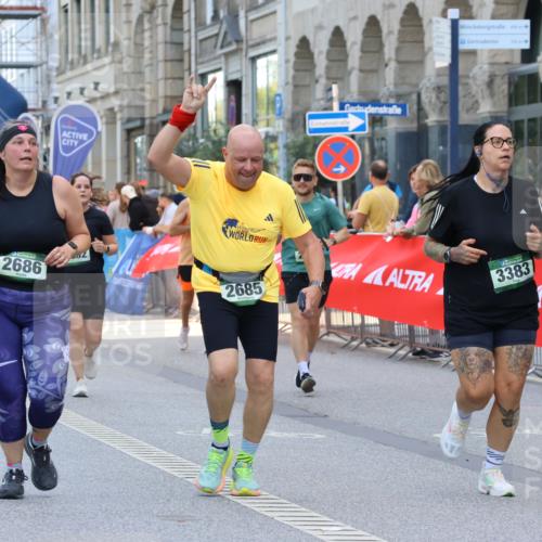07.09.2025 - BARMER Alsterlauf Strokosch-Dieckow http://msf.ph/oto/8733586 07.09.2025 10:20:59 Ziel 2090, 2241, 3354, 3355, 3994, 4316, 5224, 5233, 5623, 5625, 5916 meine-sportfotos.de