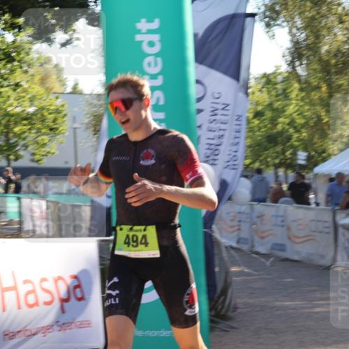 07.09.2025 - 19. Norderstedt Triathlon Luisa Fischer http://msf.ph/oto/8733591 07.09.2025 16:23:49 Ziel 494, 538 meine-sportfotos.de