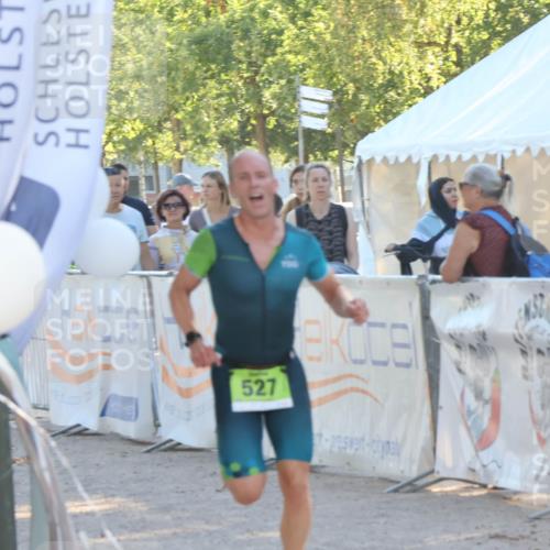 07.09.2025 - 19. Norderstedt Triathlon Luisa Fischer http://msf.ph/oto/8733603 07.09.2025 16:24:03 Ziel 527 meine-sportfotos.de