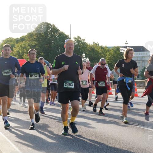 07.09.2025 - BARMER Alsterlauf Yannick Fuchs http://msf.ph/oto/8733609 07.09.2025 09:07:06 Laufen 2249, 608, 3998, 8157, 3000, 3203, 2493, 3139, 3672, 3248, 2831 meine-sportfotos.de