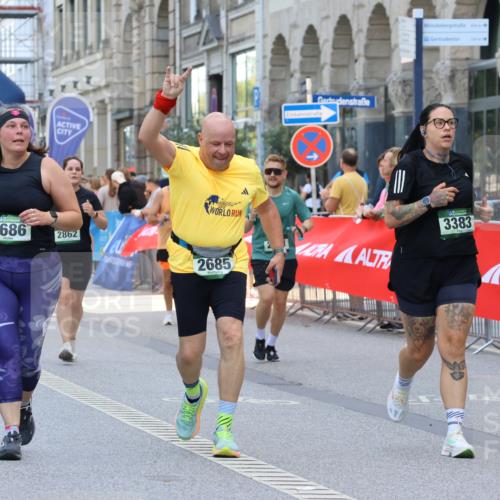 07.09.2025 - BARMER Alsterlauf Strokosch-Dieckow http://msf.ph/oto/8733619 07.09.2025 10:20:59 Ziel 2090, 2241, 3354, 3355, 3994, 4316, 5224, 5233, 5623, 5625, 5916 meine-sportfotos.de