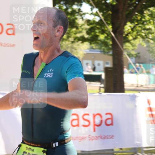 07.09.2025 - 19. Norderstedt Triathlon Luisa Fischer http://msf.ph/oto/8733624 07.09.2025 16:24:08 Ziel 527 meine-sportfotos.de
