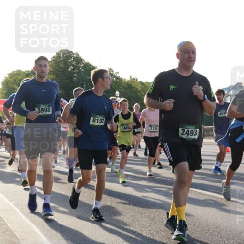 07.09.2025 - BARMER Alsterlauf Yannick Fuchs http://msf.ph/oto/8733636 07.09.2025 09:07:07 Laufen 969, 3998, 8157, 560, 3139, 2493, 4690, 324 meine-sportfotos.de