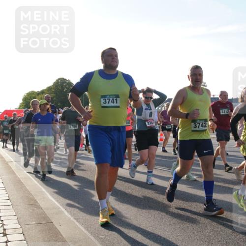 07.09.2025 - BARMER Alsterlauf Yannick Fuchs http://msf.ph/oto/8733684 07.09.2025 09:07:10 Laufen 60, 3786, 3741, 085, 2261, 4384, 3742, 2312, 5608 meine-sportfotos.de