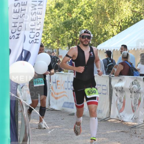 07.09.2025 - 19. Norderstedt Triathlon Luisa Fischer http://msf.ph/oto/8733687 07.09.2025 16:24:59 Ziel 550 meine-sportfotos.de