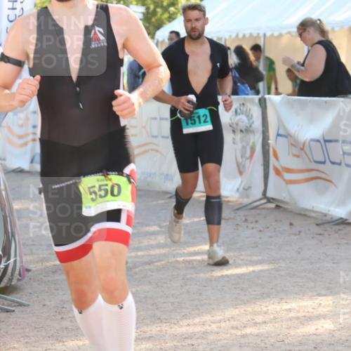 07.09.2025 - 19. Norderstedt Triathlon Luisa Fischer http://msf.ph/oto/8733697 07.09.2025 16:25:01 Ziel 550, 1512, 1522 meine-sportfotos.de