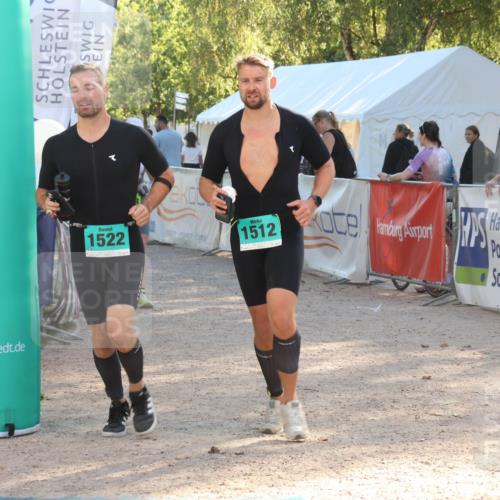 07.09.2025 - 19. Norderstedt Triathlon Luisa Fischer http://msf.ph/oto/8733713 07.09.2025 16:25:04 Ziel 550, 1508, 1512, 1522 meine-sportfotos.de