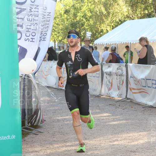 07.09.2025 - 19. Norderstedt Triathlon Luisa Fischer http://msf.ph/oto/8733740 07.09.2025 16:25:28 Ziel 540 meine-sportfotos.de