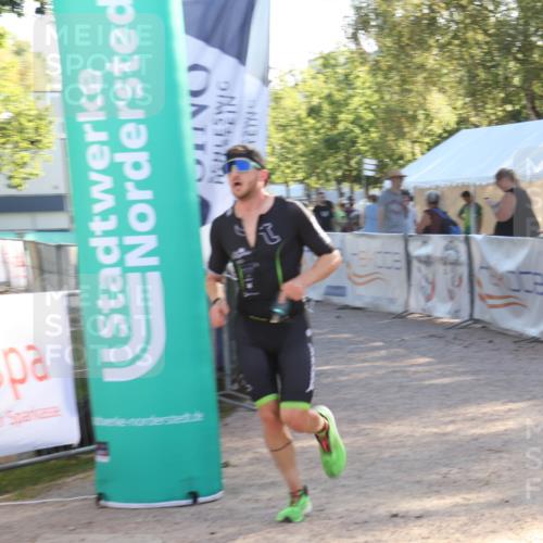 07.09.2025 - 19. Norderstedt Triathlon Luisa Fischer http://msf.ph/oto/8733744 07.09.2025 16:25:29 Ziel 540 meine-sportfotos.de