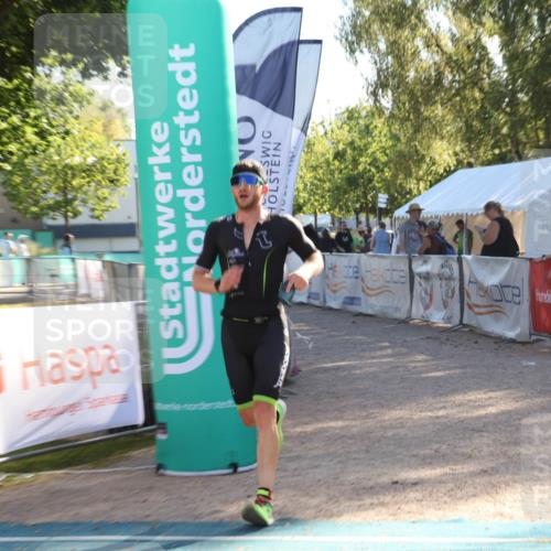 07.09.2025 - 19. Norderstedt Triathlon Luisa Fischer http://msf.ph/oto/8733745 07.09.2025 16:25:29 Ziel 540 meine-sportfotos.de