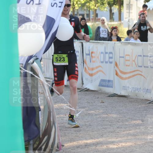 07.09.2025 - 19. Norderstedt Triathlon Luisa Fischer http://msf.ph/oto/8733749 07.09.2025 16:25:44 Ziel 523 meine-sportfotos.de