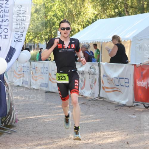 07.09.2025 - 19. Norderstedt Triathlon Luisa Fischer http://msf.ph/oto/8733760 07.09.2025 16:25:46 Ziel 523 meine-sportfotos.de