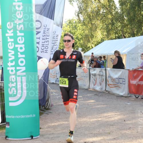 07.09.2025 - 19. Norderstedt Triathlon Luisa Fischer http://msf.ph/oto/8733765 07.09.2025 16:25:46 Ziel 523 meine-sportfotos.de