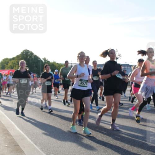 07.09.2025 - BARMER Alsterlauf Yannick Fuchs http://msf.ph/oto/8733768 07.09.2025 09:07:14 Laufen 6171, 3571, 4457, 2707, 3735 meine-sportfotos.de