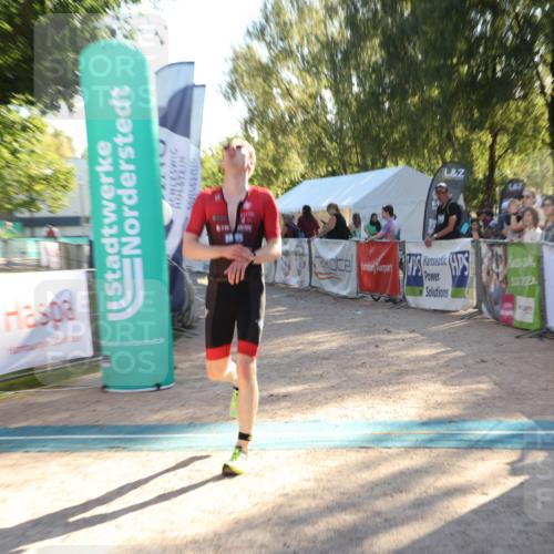 07.09.2025 - 19. Norderstedt Triathlon Luisa Fischer http://msf.ph/oto/8733795 07.09.2025 16:26:04 Ziel 499 meine-sportfotos.de