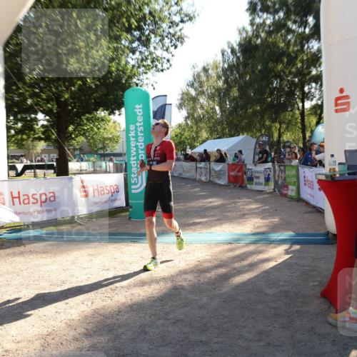 07.09.2025 - 19. Norderstedt Triathlon Luisa Fischer http://msf.ph/oto/8733796 07.09.2025 16:26:05 Ziel 499 meine-sportfotos.de
