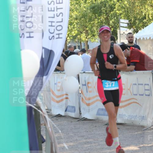07.09.2025 - 19. Norderstedt Triathlon Luisa Fischer http://msf.ph/oto/8733809 07.09.2025 16:26:46 Ziel 377 meine-sportfotos.de