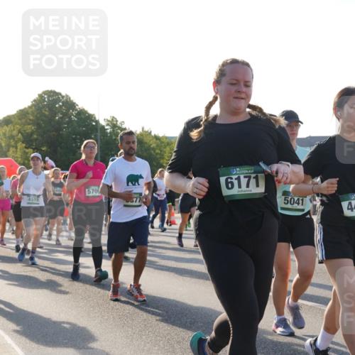 07.09.2025 - BARMER Alsterlauf Yannick Fuchs http://msf.ph/oto/8733810 07.09.2025 09:07:16 Laufen 4437, 4519, 2249, 5709, 6171, 5041, 4457, 129, 3128 meine-sportfotos.de
