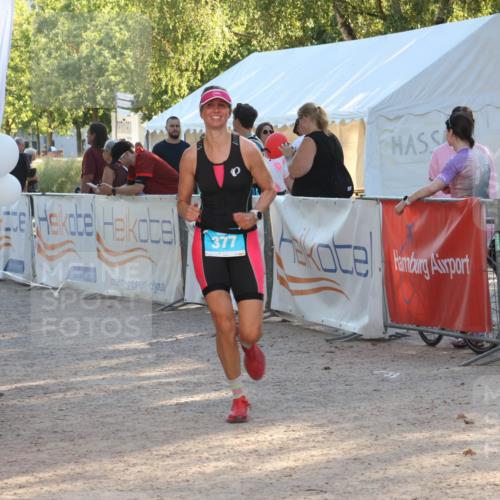 07.09.2025 - 19. Norderstedt Triathlon Luisa Fischer http://msf.ph/oto/8733815 07.09.2025 16:26:48 Ziel 377 meine-sportfotos.de