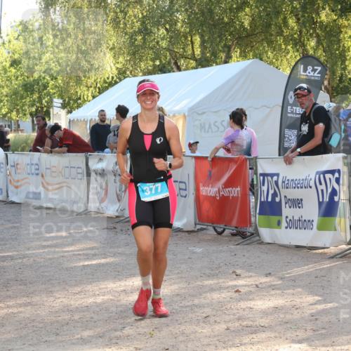 07.09.2025 - 19. Norderstedt Triathlon Luisa Fischer http://msf.ph/oto/8733819 07.09.2025 16:26:49 Ziel 377 meine-sportfotos.de
