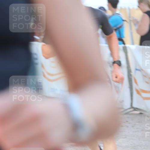 07.09.2025 - 19. Norderstedt Triathlon Luisa Fischer http://msf.ph/oto/8733831 07.09.2025 16:26:53 Ziel 377, 542 meine-sportfotos.de