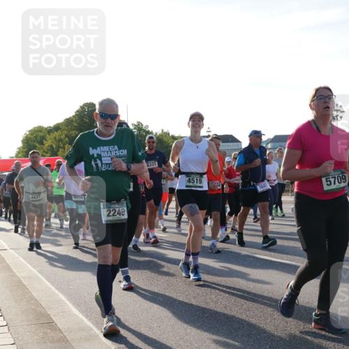 07.09.2025 - BARMER Alsterlauf Yannick Fuchs http://msf.ph/oto/8733848 07.09.2025 09:07:19 Laufen 3550, 4437, 4534, 2249, 8331, 4519, 447, 3647, 299, 5709, 269 meine-sportfotos.de
