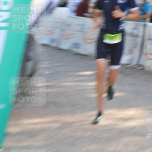 07.09.2025 - 19. Norderstedt Triathlon Luisa Fischer http://msf.ph/oto/8733856 07.09.2025 16:27:03 Ziel 473, 1511 meine-sportfotos.de