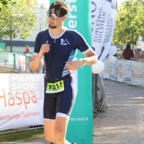 07.09.2025 - 19. Norderstedt Triathlon Luisa Fischer http://msf.ph/oto/8733867 07.09.2025 16:27:05 Ziel 473, 1511 meine-sportfotos.de
