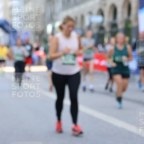 07.09.2025 - BARMER Alsterlauf Strokosch-Dieckow http://msf.ph/oto/8733880 07.09.2025 10:20:51 Ziel 2090, 2241, 3354, 3355, 3994, 4206, 4316, 5019, 5224, 5623, 5625, 5846, 5848, 5916, 8031 meine-sportfotos.de