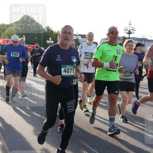 07.09.2025 - BARMER Alsterlauf Yannick Fuchs http://msf.ph/oto/8733892 07.09.2025 09:07:25 Laufen 3550, 5062, 4071, 2, 2, 5418, 101, 4402, 5888, 4650 meine-sportfotos.de