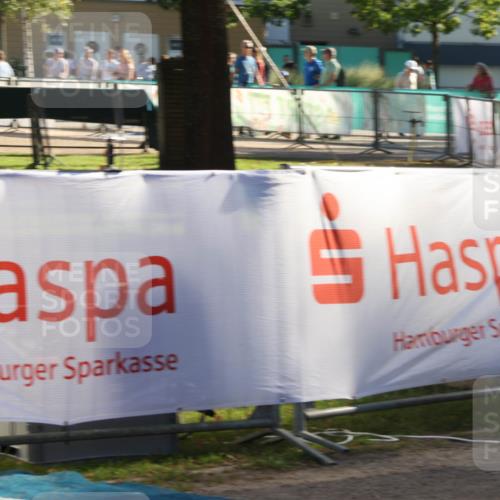 07.09.2025 - 19. Norderstedt Triathlon Luisa Fischer http://msf.ph/oto/8733929 07.09.2025 16:27:48 Ziel 497, 1523, 1528 meine-sportfotos.de
