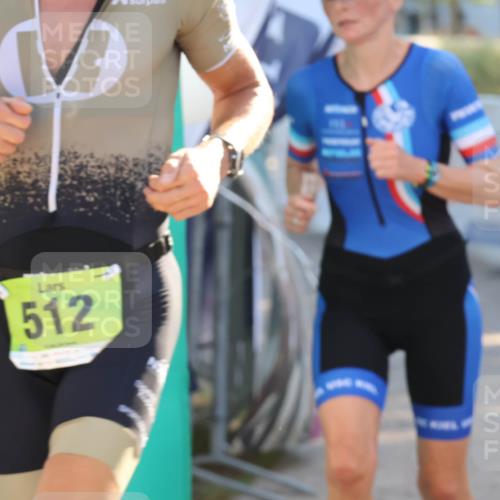 07.09.2025 - 19. Norderstedt Triathlon Luisa Fischer http://msf.ph/oto/8733957 07.09.2025 16:28:02 Ziel 479, 512, 524 meine-sportfotos.de