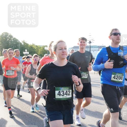07.09.2025 - BARMER Alsterlauf Yannick Fuchs http://msf.ph/oto/8733958 07.09.2025 09:07:31 Laufen 3145, 4743, 4615, 3, 36, 4342, 013, 4200 meine-sportfotos.de