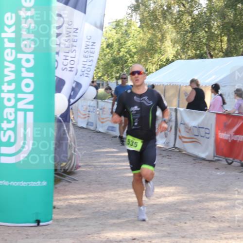 07.09.2025 - 19. Norderstedt Triathlon Luisa Fischer http://msf.ph/oto/8733973 07.09.2025 16:28:10 Ziel 479, 524, 535 meine-sportfotos.de