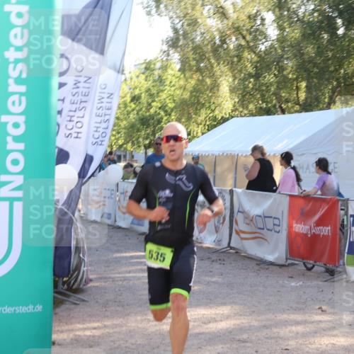 07.09.2025 - 19. Norderstedt Triathlon Luisa Fischer http://msf.ph/oto/8733975 07.09.2025 16:28:10 Ziel 479, 524, 535 meine-sportfotos.de