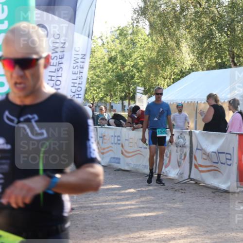 07.09.2025 - 19. Norderstedt Triathlon Luisa Fischer http://msf.ph/oto/8733983 07.09.2025 16:28:12 Ziel 535 meine-sportfotos.de
