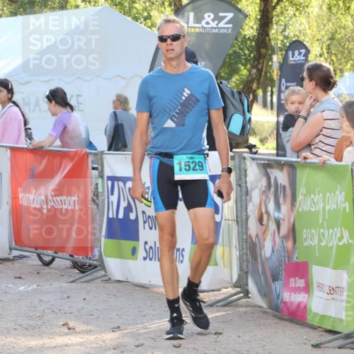 07.09.2025 - 19. Norderstedt Triathlon Luisa Fischer http://msf.ph/oto/8734017 07.09.2025 16:28:19 Ziel 1488, 1529 meine-sportfotos.de