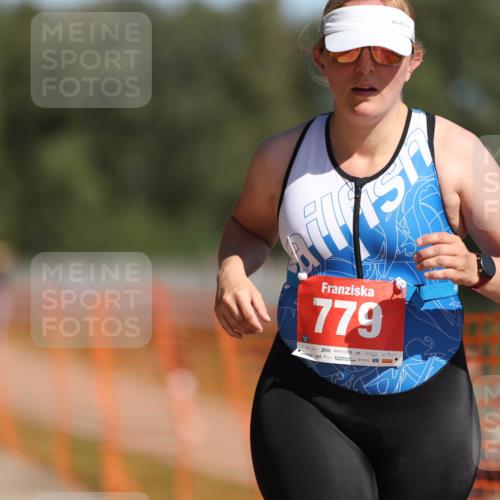 07.09.2025 - 19. Norderstedt Triathlon Michael Strokosch http://msf.ph/oto/8734040 07.09.2025 12:15:52 Laufen 703, 779 meine-sportfotos.de
