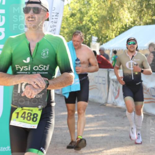 07.09.2025 - 19. Norderstedt Triathlon Luisa Fischer http://msf.ph/oto/8734052 07.09.2025 16:28:24 Ziel 515, 1488, 1529 meine-sportfotos.de