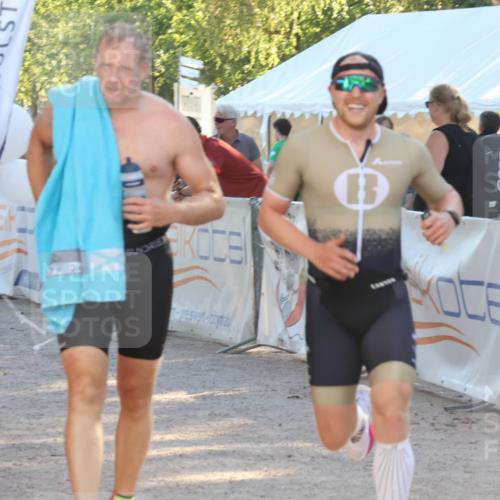 07.09.2025 - 19. Norderstedt Triathlon Luisa Fischer http://msf.ph/oto/8734057 07.09.2025 16:28:25 Ziel 515, 1488, 1529 meine-sportfotos.de