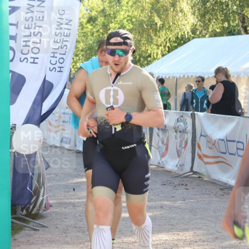 07.09.2025 - 19. Norderstedt Triathlon Luisa Fischer http://msf.ph/oto/8734063 07.09.2025 16:28:26 Ziel 515, 1488, 1529, 1534 meine-sportfotos.de